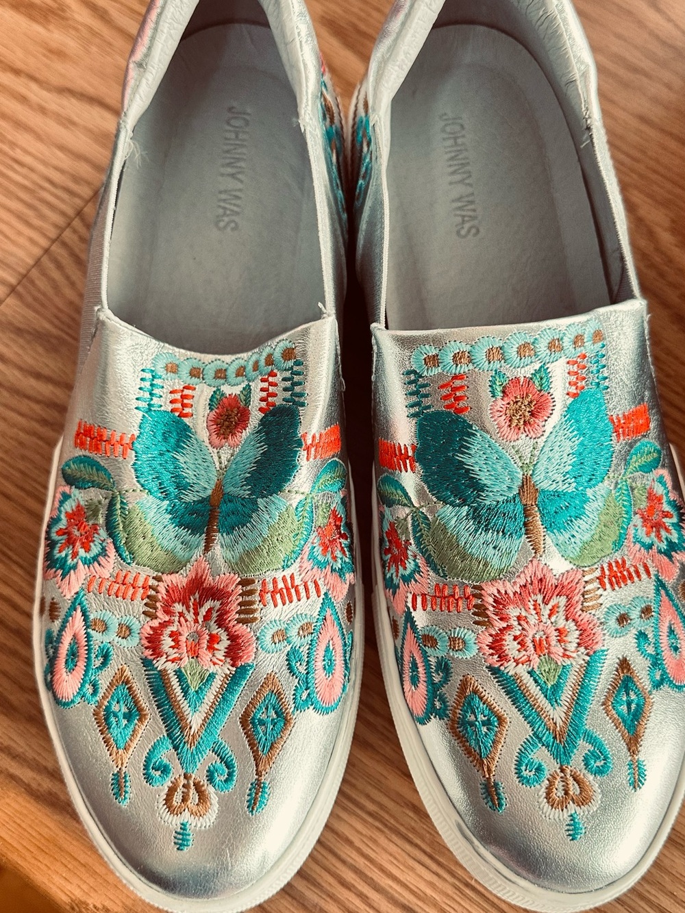 Johnny Was Colorful Slip-On Mules with Turquoise & Coral Embroidery, NIB, 41/11M